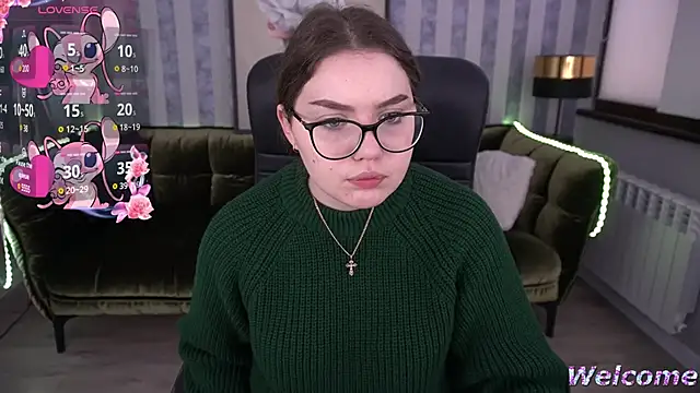 LuxSopphia online show from 03-23-25, 06:05