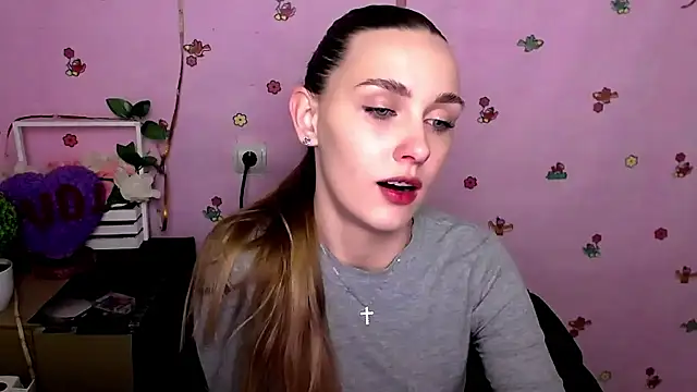 Snapshot of Doll_Angelina chatting on 02-15-26, 06:47 Doll Angelina online show from 02-15-26, 06:47