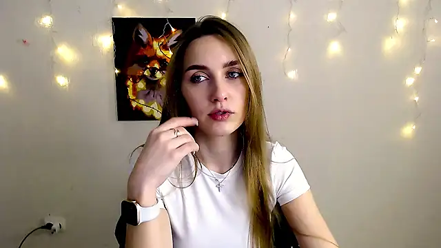 Doll Angelina online show from 03-12-26, 07:12