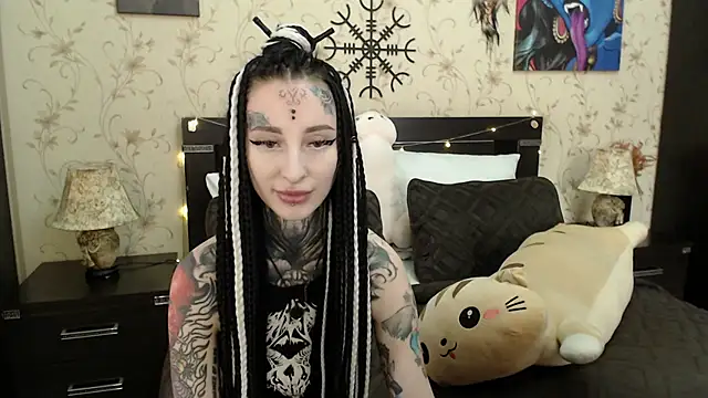 Snapshot of Velvetbat chatting on 03-19-25, 07:51 Velvetbat online show from 03-19-25, 07:51