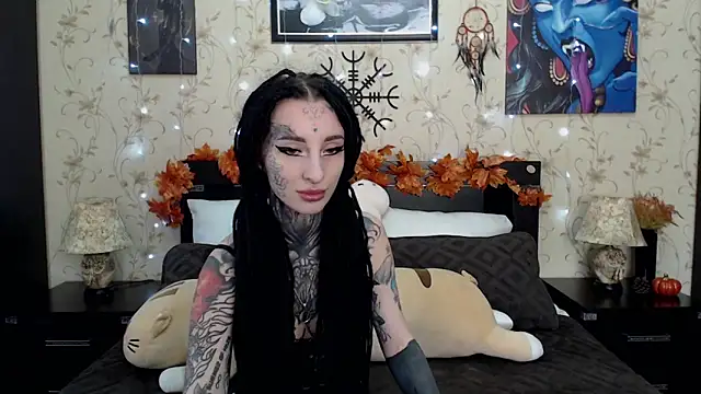 Snapshot of Velvetbat chatting on 09-29-25, 07:04 Velvetbat online show from 09-29-25, 07:04