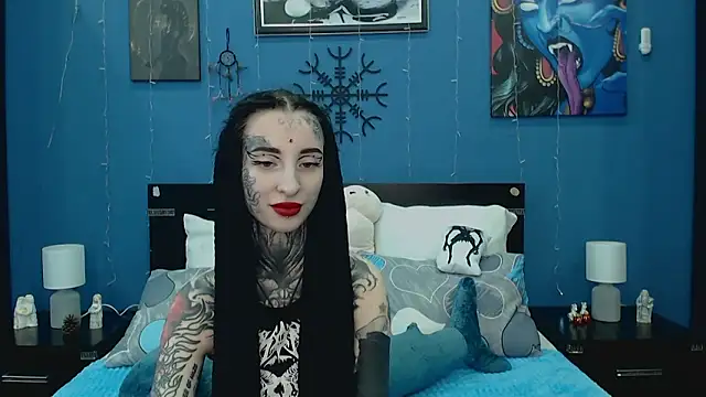 Snapshot of Velvetbat chatting on 05-10-26, 07:01 Velvetbat online show from 05-10-26, 07:01