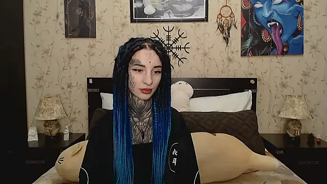 Velvetbat online show from 02-17-26, 06:44