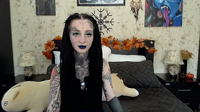 Snapshot of Velvetbat chatting on 10-03-25, 06:59 Velvetbat online show from 10-03-25, 06:59