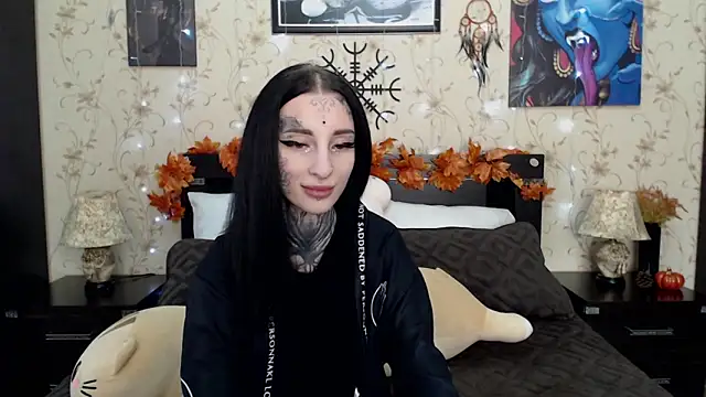 Snapshot of Velvetbat chatting on 10-07-25, 07:09 Velvetbat online show from 10-07-25, 07:09