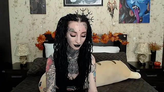 Velvetbat online show from 11-07-25, 07:02