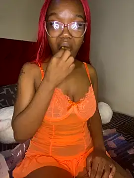 YummyMelanin117 online show from 10-13-25, 11:38