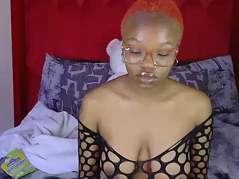 YummyMelanin117 online show from 09-18-25, 06:05