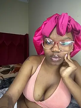 YummyMelanin117 online show from 11-25-25, 07:47