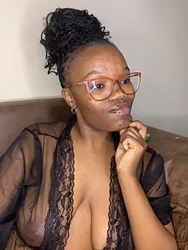 YummyMelanin117 online show from 03-12-26, 08:57