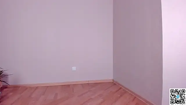 emmelieflorence online show from 01-14-26, 04:21