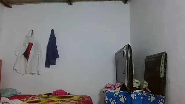 Allyson Mature online show from 07-24-26, 09:16