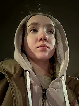 bambi lu online show from 11-11-25, 06:14