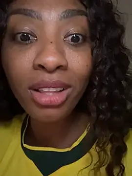 Snapshot of Angel_tammy chatting on 06-15-26, 02:12 Angel tammy online show from 06-15-26, 02:12
