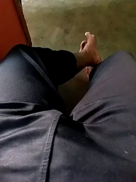 A-1PLAYBOY0 online show from 10-17-25, 03:21