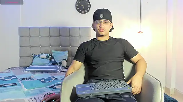 samxx muscle online show from 11-03-25, 02:09