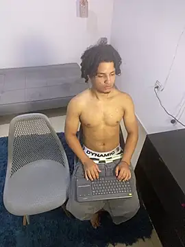 Snapshot of samxx_muscle chatting on 04-20-26, 01:56 samxx muscle online show from 04-20-26, 01:56