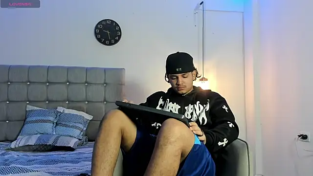 samxx muscle online show from 10-16-25, 12:57