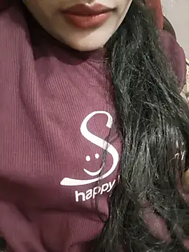 Snapshot of Eshwari_Chopra chatting on 07-19-26, 04:21 Eshwari Chopra online show from 07-19-26, 04:21