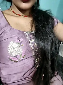 Snapshot of Eshwari_Chopra chatting on 05-09-26, 05:11 Eshwari Chopra online show from 05-09-26, 05:11