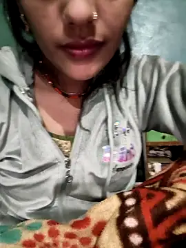 Eshwari Chopra online show from 12-23-25, 12:43