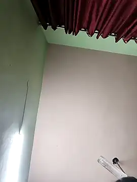 Eshwari Chopra online show from 09-16-25, 03:18