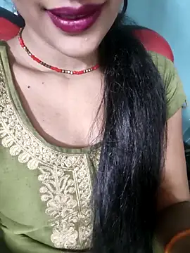 Snapshot of Eshwari_Chopra chatting on 04-26-26, 03:37 Eshwari Chopra online show from 04-26-26, 03:37