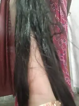 Snapshot of Eshwari_Chopra chatting on 07-02-26, 03:23 Eshwari Chopra online show from 07-02-26, 03:23