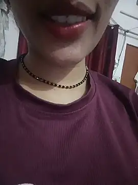 Snapshot of Eshwari_Chopra chatting on 07-22-26, 06:54 Eshwari Chopra online show from 07-22-26, 06:54