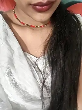 Eshwari Chopra online show from 03-17-26, 04:43