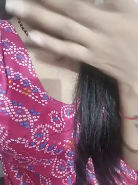 Snapshot of Eshwari_Chopra chatting on 07-04-26, 04:00 Eshwari Chopra online show from 07-04-26, 04:00
