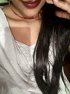 Eshwari Chopra online show from 03-18-26, 04:48