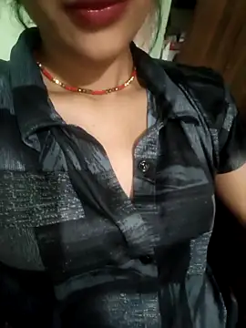 Eshwari Chopra online show from 04-03-26, 03:35