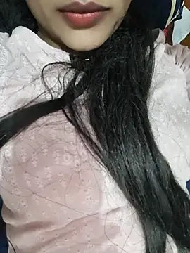 Snapshot of Eshwari_Chopra chatting on 07-10-26, 03:34 Eshwari Chopra online show from 07-10-26, 03:34