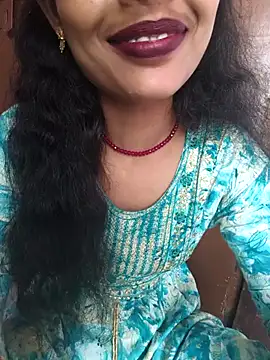 Snapshot of Eshna_Dabral chatting on 10-04-25, 01:18 Eshna Dabral online show from 10-04-25, 01:18