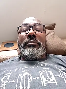 Bigmaumau54 online show from 12-20-25, 02:53