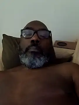 Bigmaumau54 online show from 12-23-25, 01:16