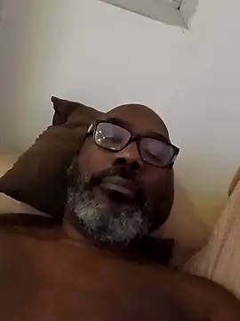 Bigmaumau54 online show from 12-16-25, 12:37