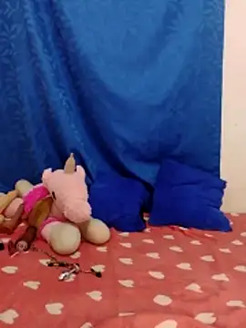 Snapshot of dulcewitch chatting on 12-20-25, 08:01 dulcewitch online show from 12-20-25, 08:01