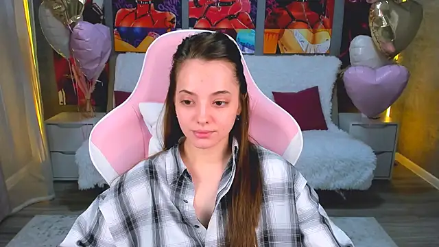 MelanieAlves online show from 02-20-26, 01:24