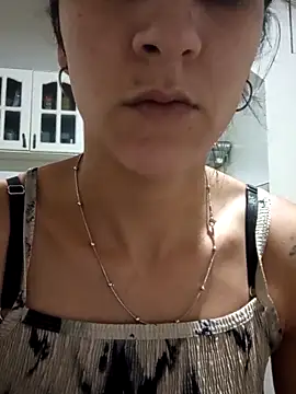 Camilitah online show from 04-18-26, 02:25