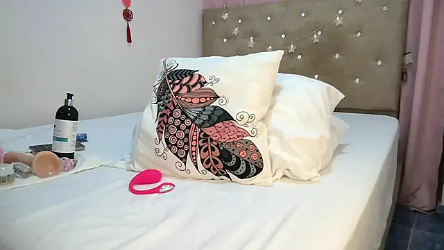 sofia8428 online show from 03-30-26, 12:23