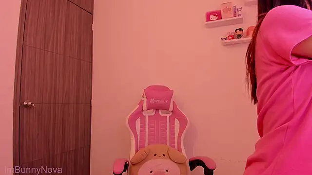ImBunnyNova online show from 06-03-26, 02:55
