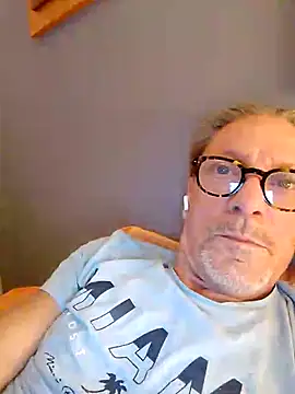 Deddyitalia3p online show from 10-01-25, 08:13