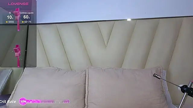 Hotboy21  online show from 10-12-25, 04:03