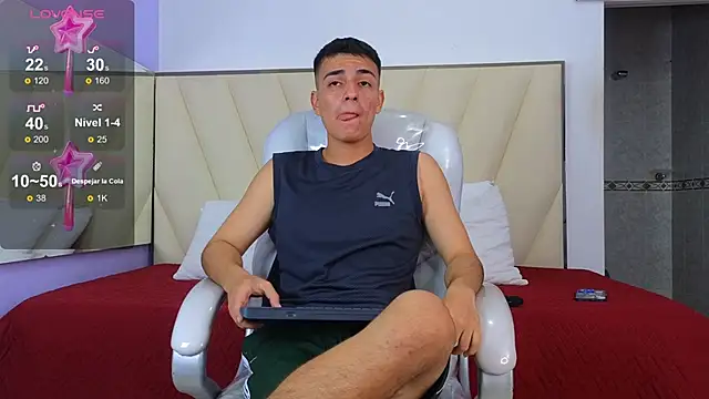 Hotboy21  online show from 11-08-25, 04:05