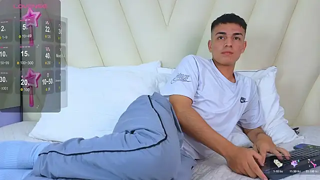 Hotboy21  online show from 11-07-25, 03:44