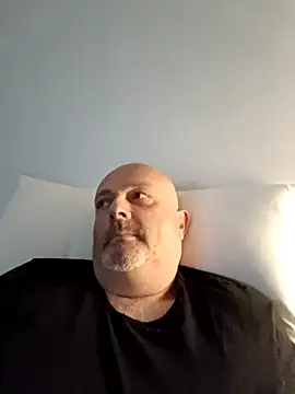 Alexis Bull online show from 04-15-26, 11:49