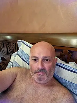 Alexis Bull online show from 07-10-26, 05:46