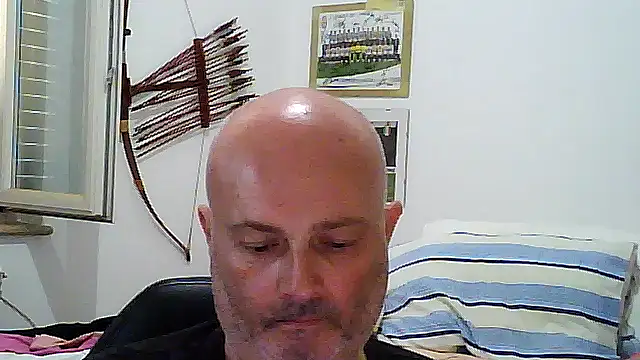 Alexis Bull online show from 06-12-26, 10:35